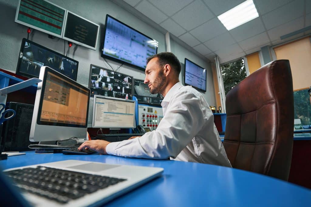 professional IT service provider working at desk
