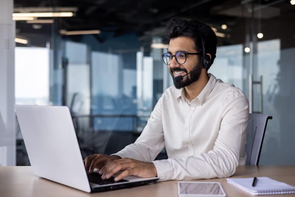 it professional providing small business remote support